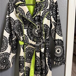 3 Sisters Monochrome Coat with Lime Interior